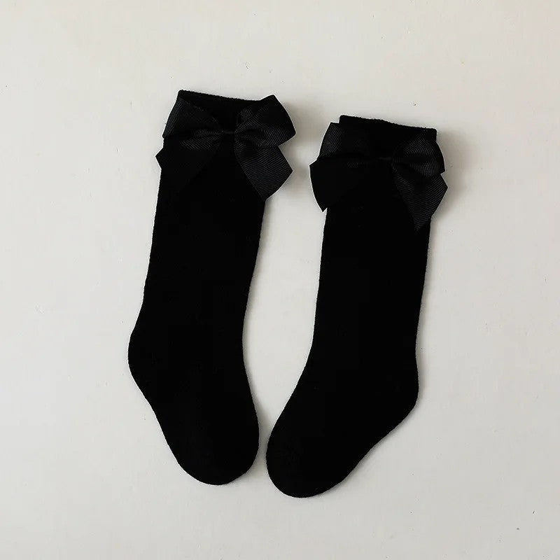 Calcetas con moño