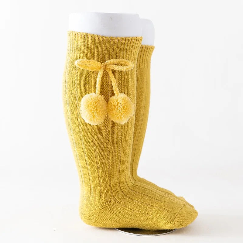Calcetas de bolita